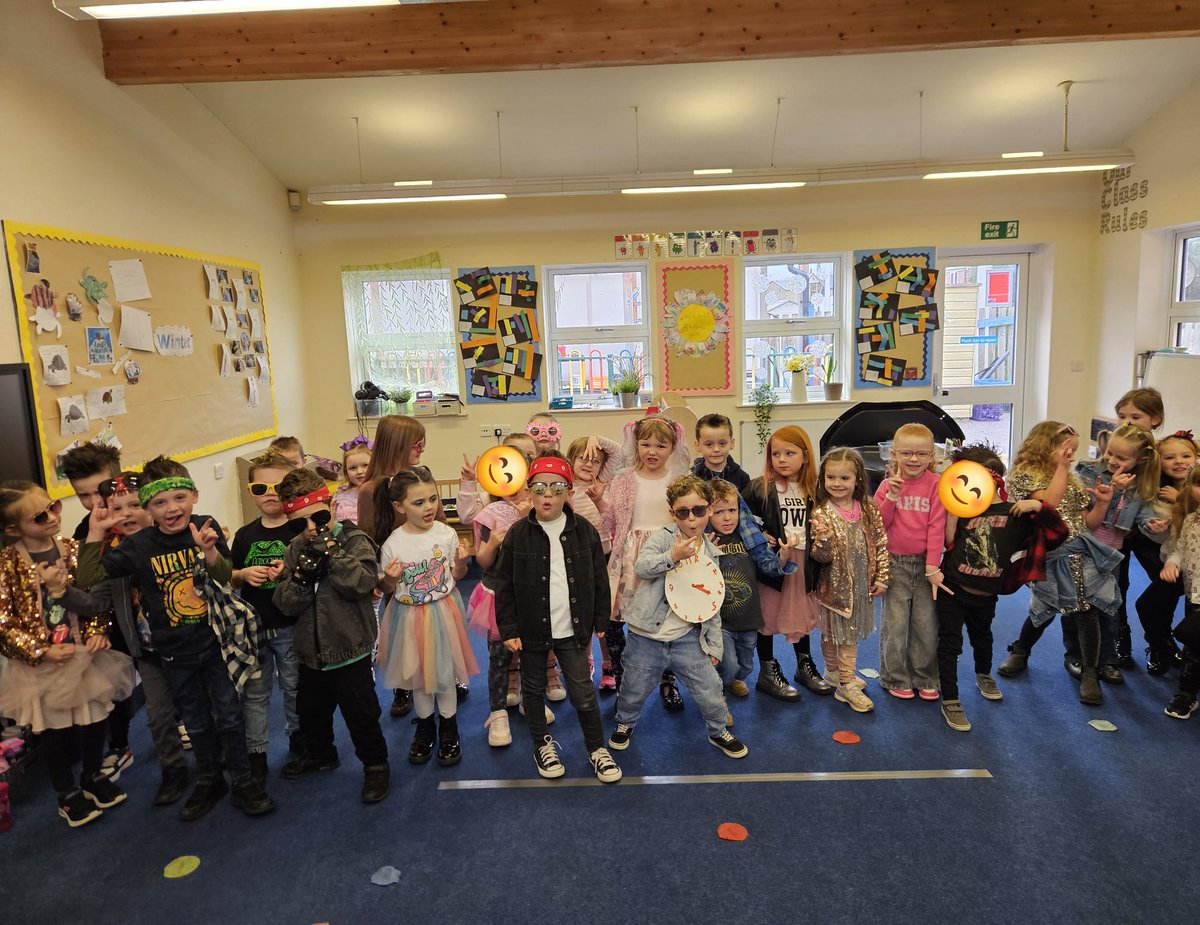 Dosbarth Onnen were fantastic ROCKSTARS today!⭐️🎸 <a href="/SychdynSchool/">Ysgol Sychdyn</a>