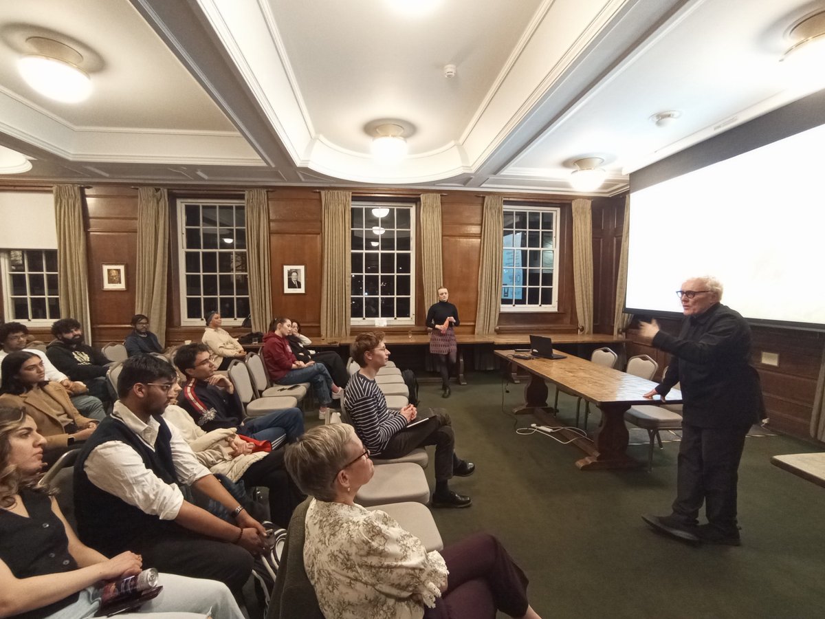 Asad Zaidi (@drasadzaidi) on Twitter photo Insightful Port Talk by Maria & Anthony from the Lancet Countdown on Climate Change and Health at the Churchill Room of <a href="/goodenoughc/">Goodenough College</a>.
🌎 📈 🌡️
<a href="/mar_wally/">Maria Walawender</a> <a href="/globalhlthtwit/">Anthony Costello</a> Insightful Port Talk by Maria & Anthony from the Lancet Countdown on Climate Change and Health at the Churchill Room of <a href="/goodenoughc/">Goodenough College</a>.
🌎 📈 🌡️
<a href="/mar_wally/">Maria Walawender</a> <a href="/globalhlthtwit/">Anthony Costello</a>