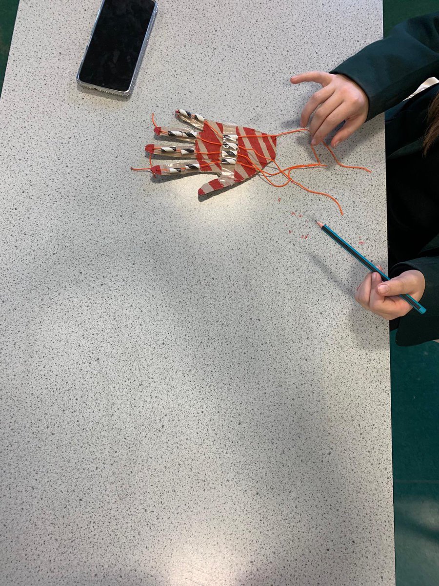 St_JOHS_STEM's tweet photo. S2 biologist hands! https://t.co/9qr9S3Ui5J