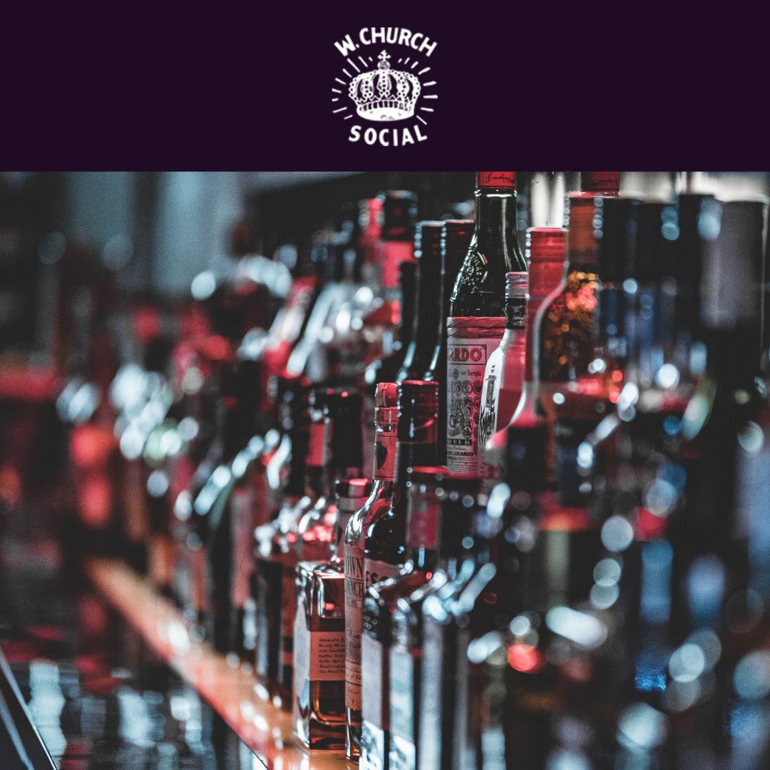 Looking for the perfect place to unwind and enjoy a great drink? Our bar is the heart of the action, offering a wide selection of beverages to suit every taste. 💯