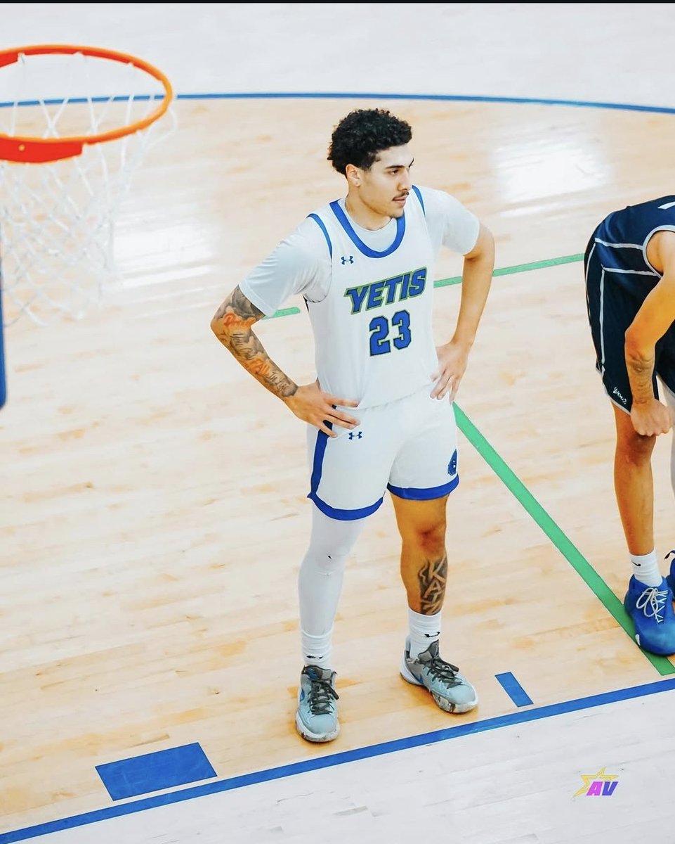 Season has come to an end, and the summer grind is about to start. With 3yrs of eligibility left got to be at my best!!💪🏽🙏🏽