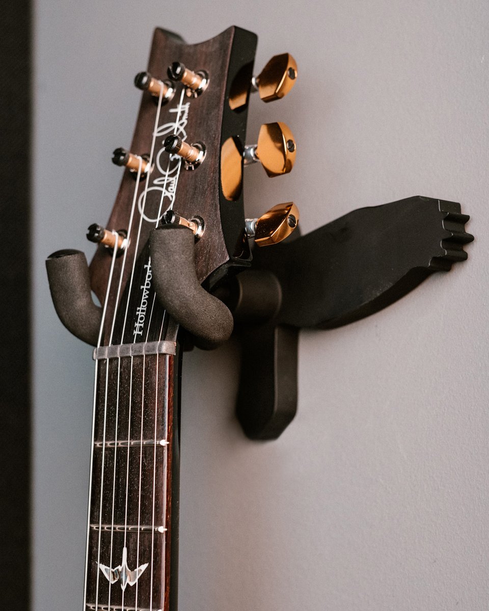 prsguitars's tweet photo. It's your lucky day! 🍀 Save 15% now through March 18th on guitar care and maintenance accessories, strings, and SE locking tuners, no code needed! Shop now 🚀 https://t.co/rCYY37jy4Y https://t.co/lna16xSs1G