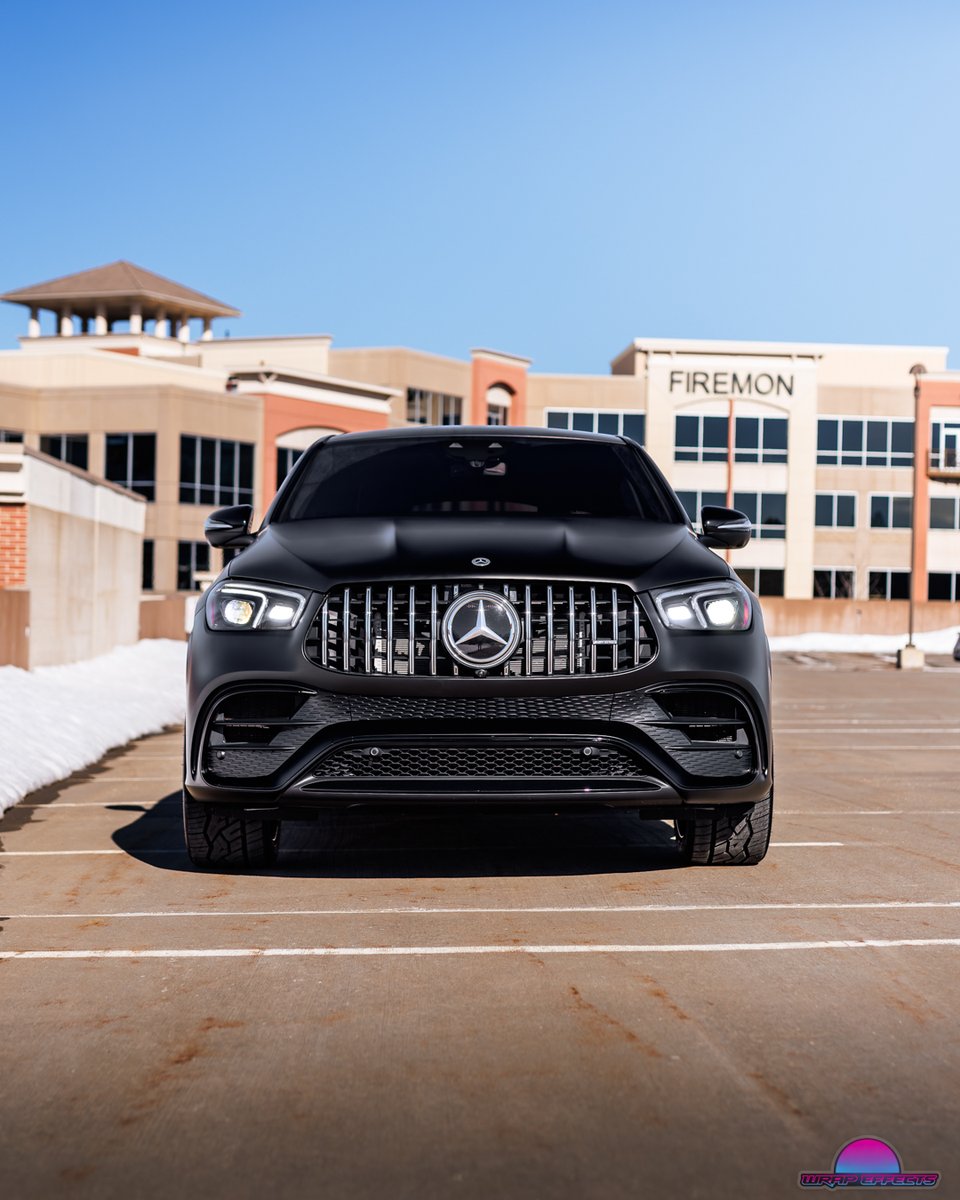 WrapEffectsKC's tweet photo. Another full @kpmfvehiclewraps Matte Phantom Black Metallic! This one on a Mercedes AMG GLE 63s! We also tinted the windows, painted the calipers green, and put new wheels on to complete this look!
———
🏎: Mercedes AMG GLE 63s
Wrap: @kpmfvehiclewraps Matte Phantom Black Metallic https://t.co/u7v8znDVbJ