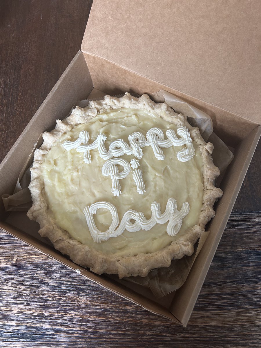 fastxyz's tweet photo. Happy Pi Day from our team here at Pi Squared! Wishing you all a day full of great math and plenty of Pi(e)! 🥧🎉 https://t.co/o8hxn8aiAe