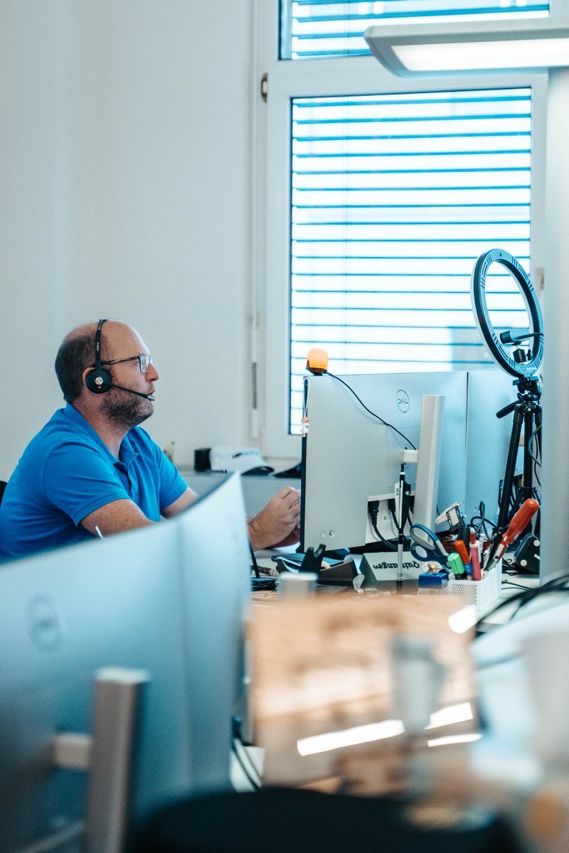 Wir suchen per sofort oder nach Vereinbarung einen On-Site Support Engineer! 
Bist du gerne beim Kunden vor Ort, erfasst Anliegen schnell und präzise und möchtest deine Aufgaben selbstständig organisieren? Dann bist du bei uns genau richtig! 🚀
bit.ly/423rwmo