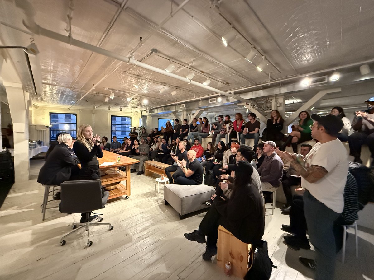 uncommonscrypto's tweet photo. incred turnout &amp; panel for uncommons #7: distributed ai

huge ty to @karan4d @tenstorrent @neogeomancer @CamutoDante 

✧ bandwidth isn’t just a hardware issue (psyche)
✧ we’re the product, and we’re paying for it
✧ verification is also good for privacy
✧ everything a computer https://t.co/YISL8zKEY8