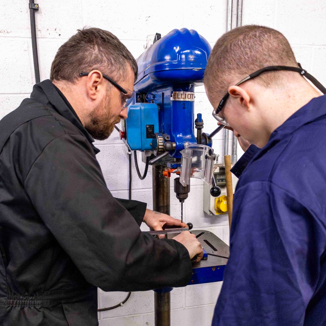 WestCollScot's tweet photo. 🚘 Gear Up for Success with @greenockmotor! Do you have a drive to build a career in the automotive sector? Our hands-on courses provide the expertise to kickstart a successful future in the world of vehicle maintenance and repair. Start this August: https://t.co/WVJk7K3kvg https://t.co/NvfA4SI1dq