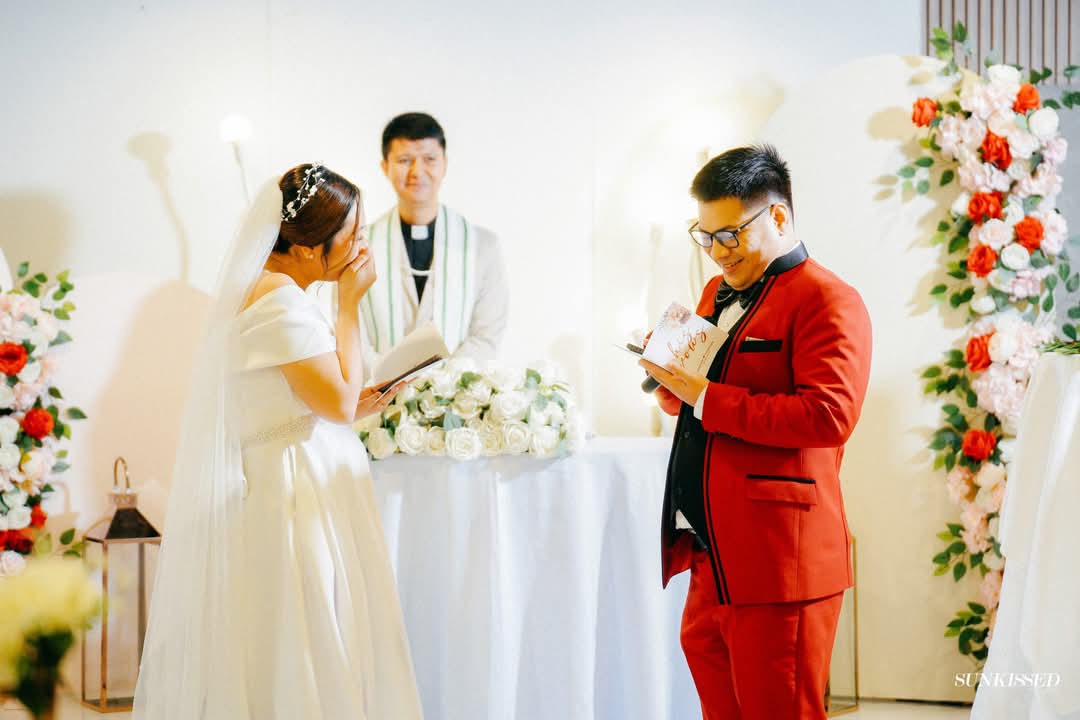 itsbaldofficial's tweet photo. Gulat siya nung pinakita ko yung payslip ko, ang laki ng kaltas 😂 https://t.co/31XRJfjBJG