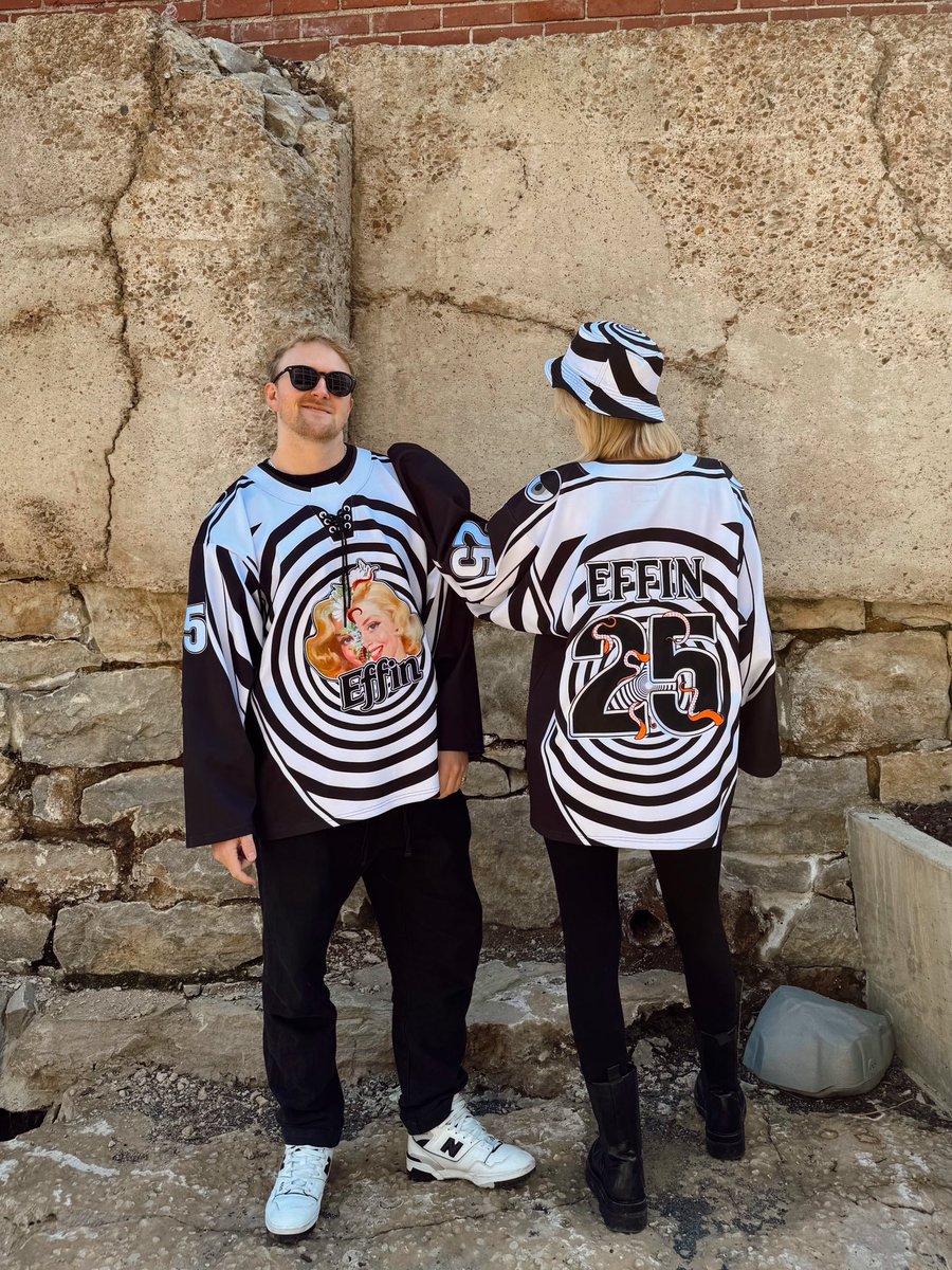 EffinOfficial's tweet image. New EFFIN MERCH 🌀i’m obsessed with 50s media so this one is called The Twilight Zone collection - 
my first ever pash, first ever bucket hat (reversible) and a brand new jersey. Pre - order just went live !! 🐙