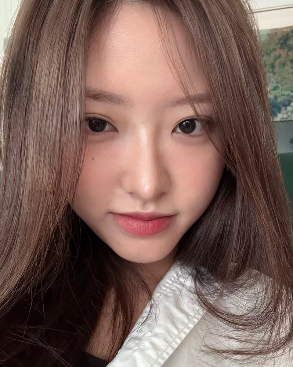 tehyeju's tweet photo. 잉..너무순수하고맑아 https://t.co/cwn6ybDYvi