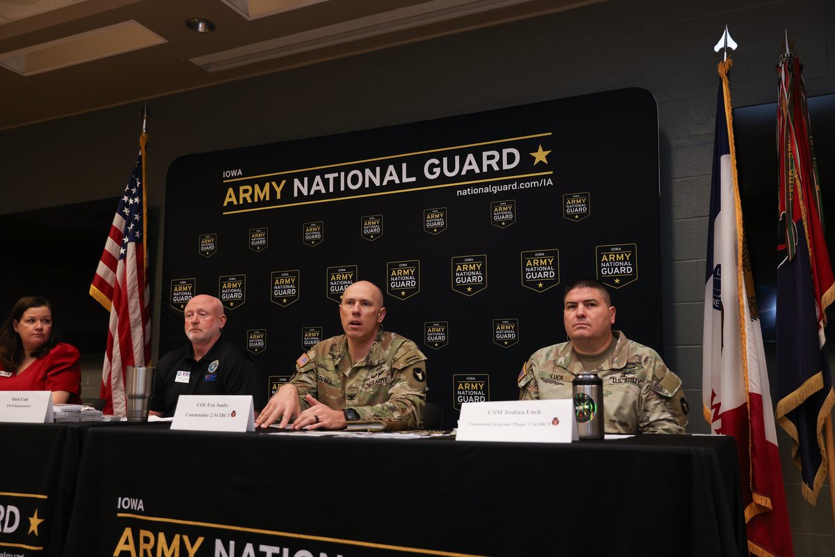 Iowa National Guard (@iowanatguard) on Twitter photo 🚨 Town Halls Underway! 🚨
The <a href="/IowaNatGuard/">Iowa National Guard</a>’s 2/34th BCT is hosting town halls to keep Soldiers, families & employers informed on the upcoming JRTC rotation & deployment.
🗓️ Next events:
Fort Dodge Armory – March 25, 10:30 AM
Davenport Armory – March 25, 6:00 PM
#AlwaysReady 🚨 Town Halls Underway! 🚨
The <a href="/IowaNatGuard/">Iowa National Guard</a>’s 2/34th BCT is hosting town halls to keep Soldiers, families & employers informed on the upcoming JRTC rotation & deployment.
🗓️ Next events:
Fort Dodge Armory – March 25, 10:30 AM
Davenport Armory – March 25, 6:00 PM
#AlwaysReady