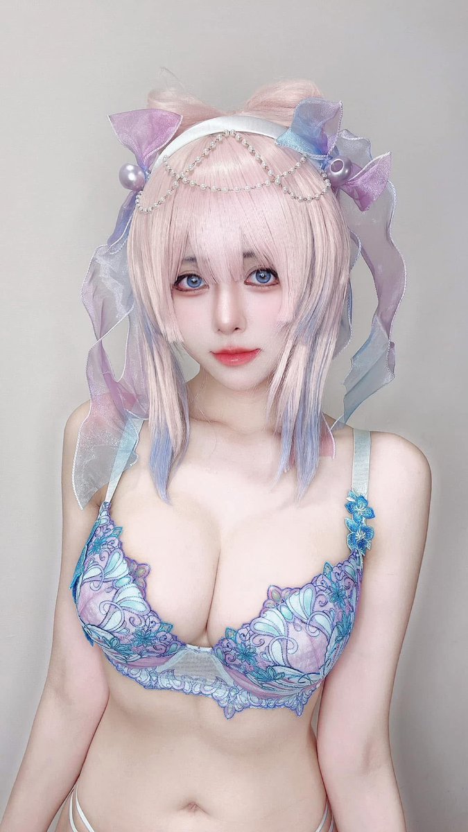 エロコスプレーヤー 