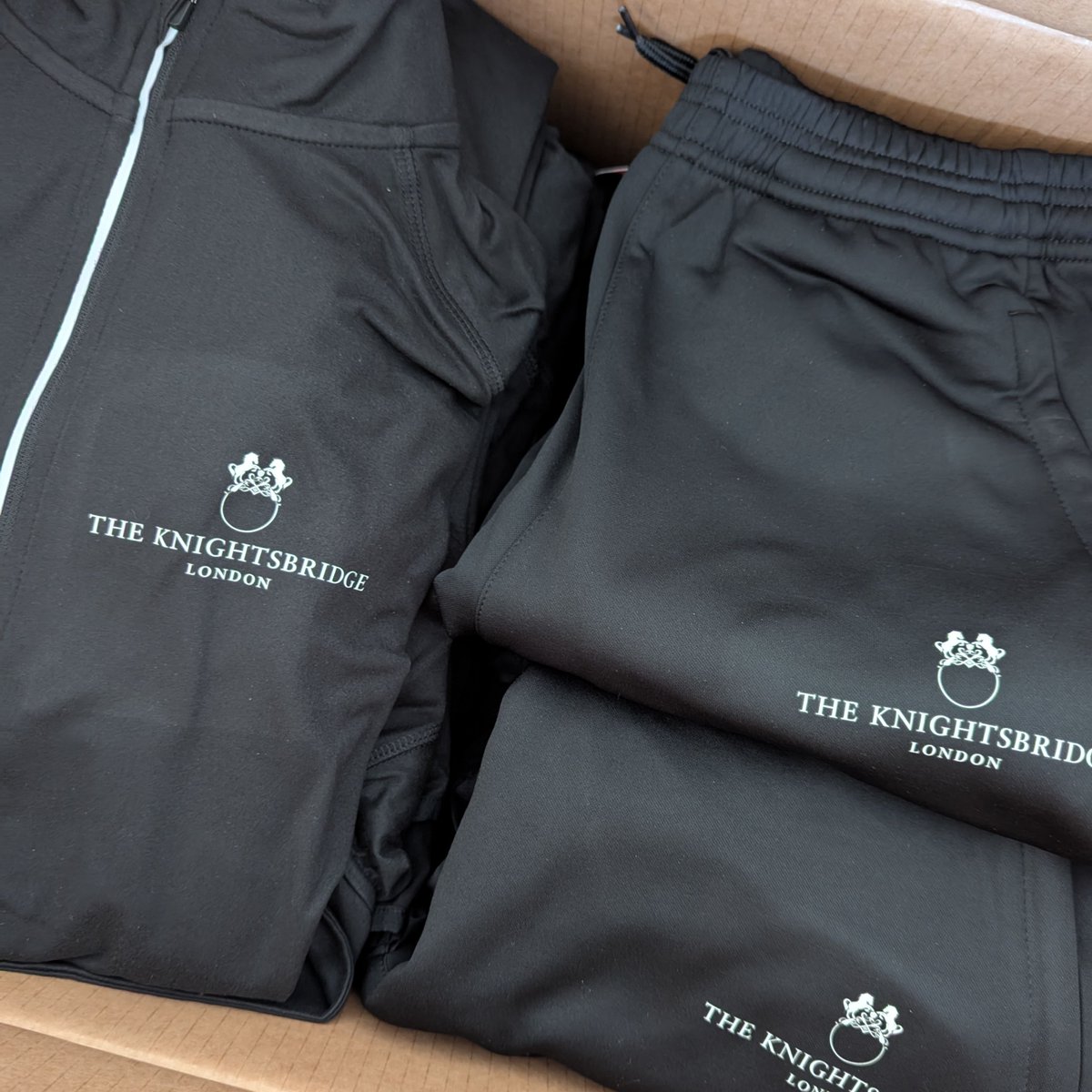 Personal Trainer Clothing tweet media