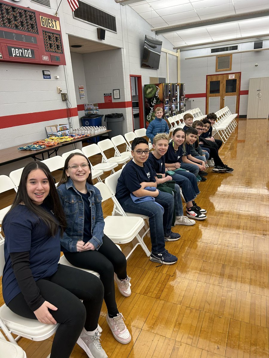 𝙴𝙼𝚂𝙼𝚎𝚍𝚒𝚊 tweet media