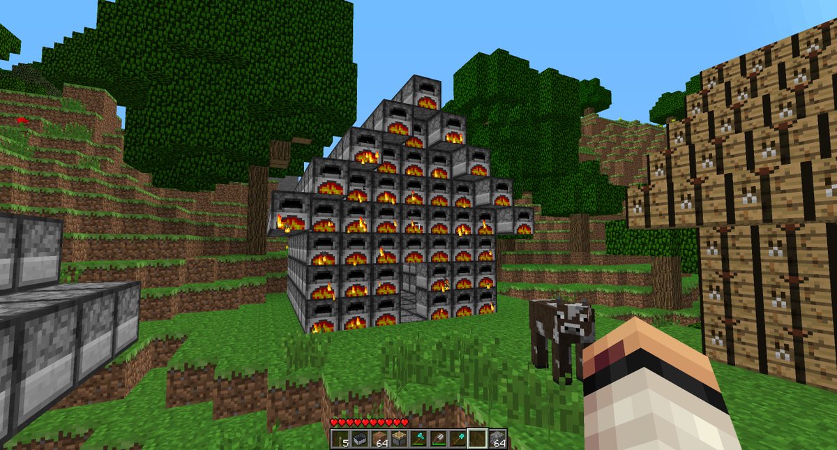 Beta_Architect's tweet photo. @anquee_vn Steve sure loves his furnaces, but does he also love a house made of them? https://t.co/FOgKVTu8wO