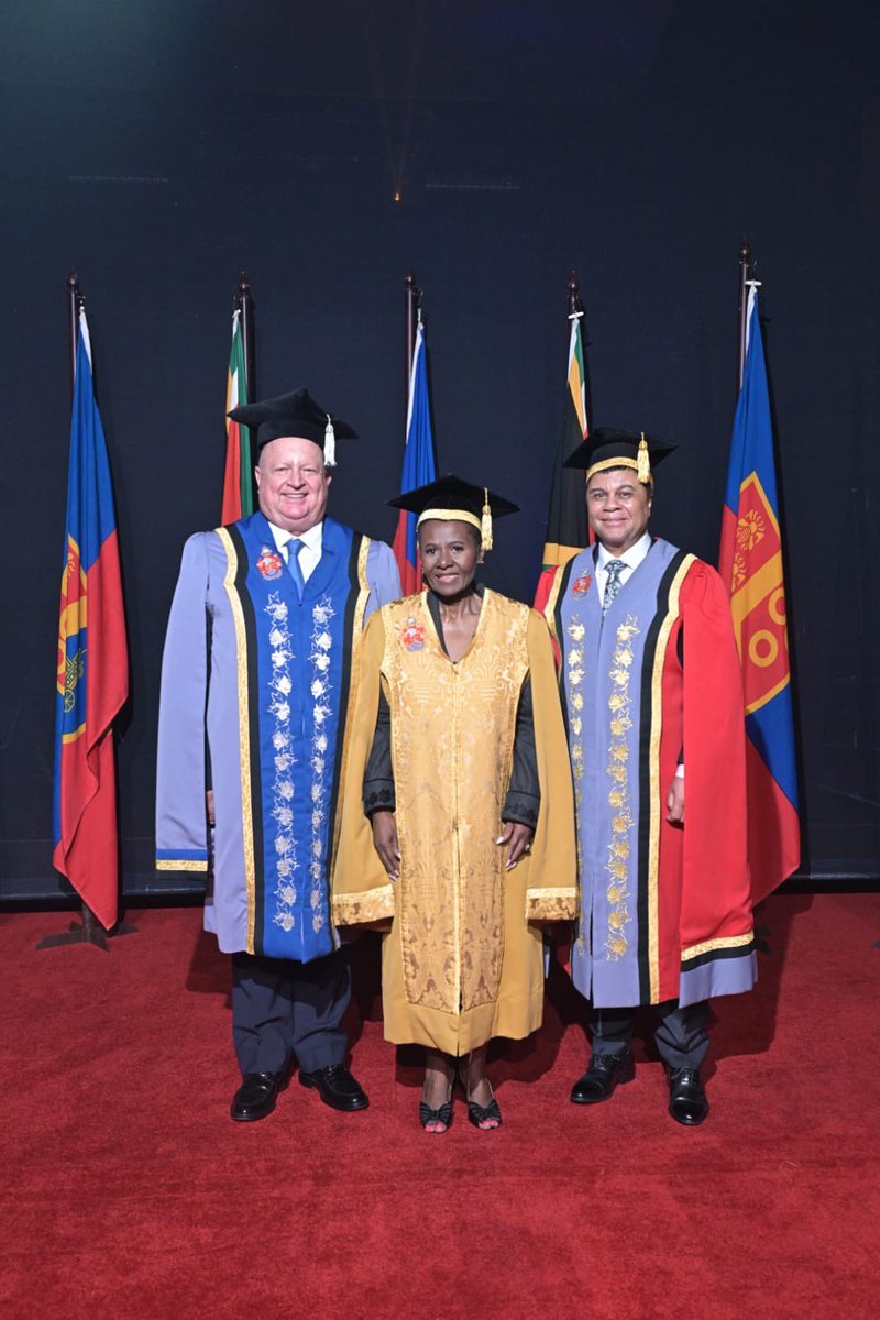 UPLawFaculty's tweet photo. A historic moment unfolded at the University of Pretoria! We celebrated the inauguration of Professor Francis Petersen as our new Vice-Chancellor and Principal.
#ThePowerOfPossibility #UPVCInauguration #UniversityOfPretoria https://t.co/dKKrhXrZ7Y