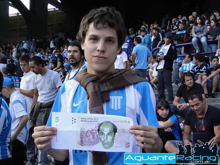 VENDISTE ENTRADAS A 5 PESOS PARA LLENAR LA CANCHA Y ESO NADIE SE OLVIDA