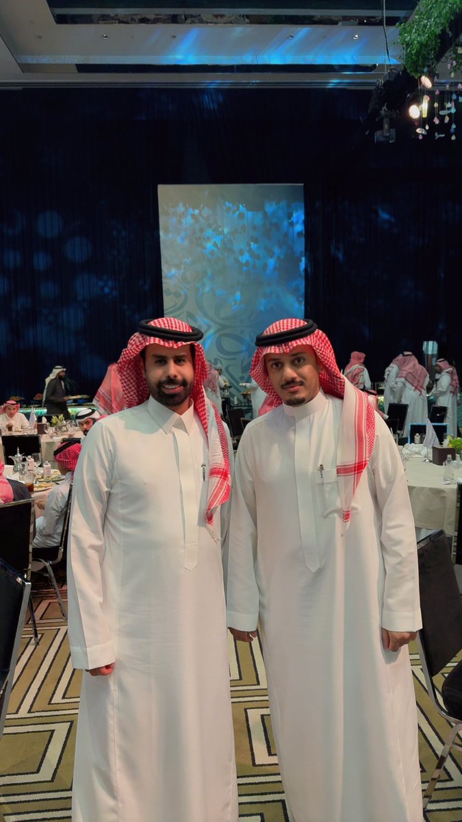 تشرفت هذا المساء بمقابلة اخوي الغالي بندر الجلعود ومن ابرك الليالي <a href="/Bandaralgaloud/">بندر الجلعود</a>