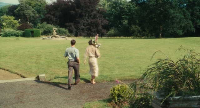 TheCinesthetic's tweet photo. atonement (2007) dir. joe wright https://t.co/fYxJySwQ65