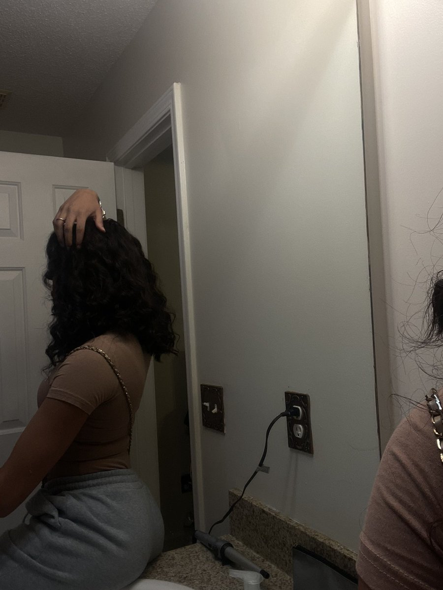 luvvv_niyahhh's tweet image. #datbitch😘 good morning tho.