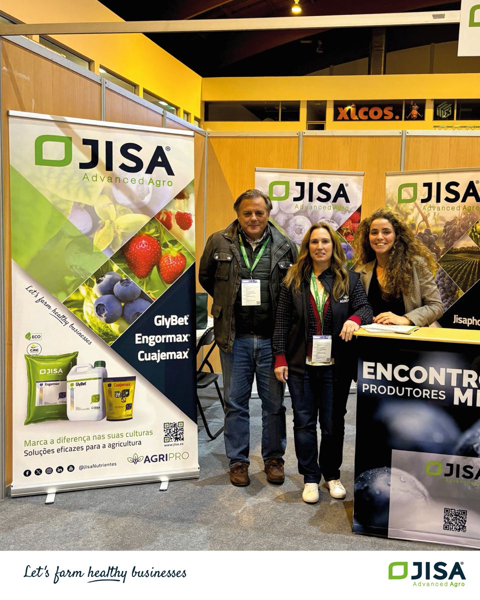 JisaNutrientes's tweet photo. 📢 #JisaAdvancedAgro presente en el 13º Encontro Nacional de Produtores de Mirtilo 💼
Nuestro Área Manager de la zona: Arturo García, acompañó a nuestro distribuidor Agripro en esta jornada, en la que compartió experiencias y conocimientos con los líderes del sector.
#Mirtilo https://t.co/HK7W0DgAfR