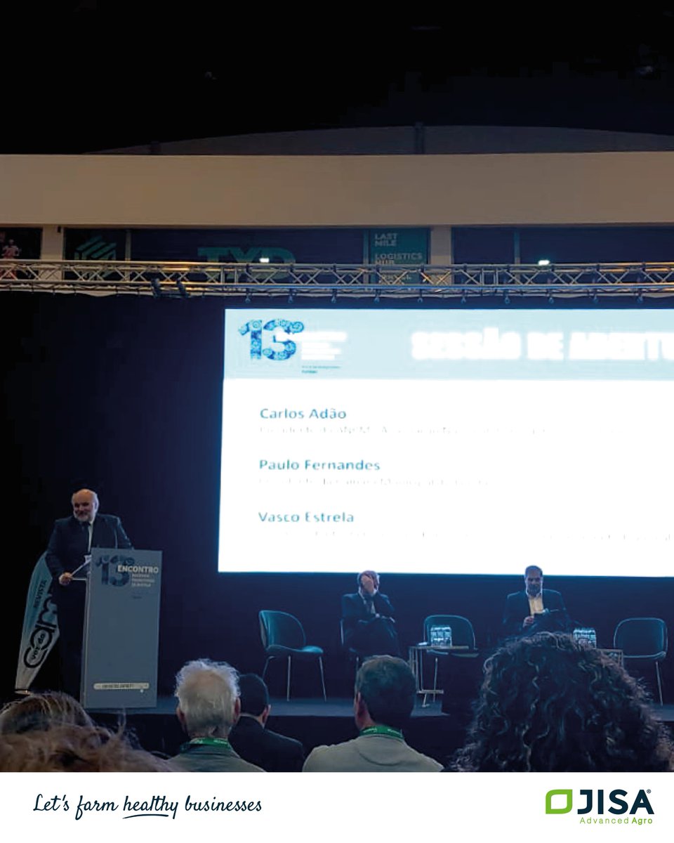 JisaNutrientes's tweet photo. 📢 #JisaAdvancedAgro presente en el 13º Encontro Nacional de Produtores de Mirtilo 💼
Nuestro Área Manager de la zona: Arturo García, acompañó a nuestro distribuidor Agripro en esta jornada, en la que compartió experiencias y conocimientos con los líderes del sector.
#Mirtilo https://t.co/HK7W0DgAfR