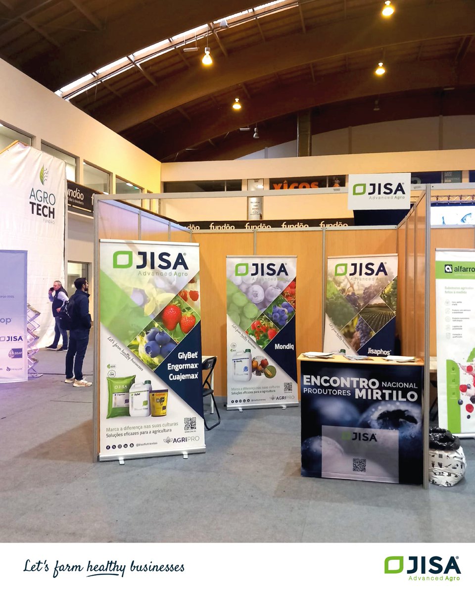 JisaNutrientes's tweet photo. 📢 #JisaAdvancedAgro presente en el 13º Encontro Nacional de Produtores de Mirtilo 💼
Nuestro Área Manager de la zona: Arturo García, acompañó a nuestro distribuidor Agripro en esta jornada, en la que compartió experiencias y conocimientos con los líderes del sector.
#Mirtilo https://t.co/HK7W0DgAfR