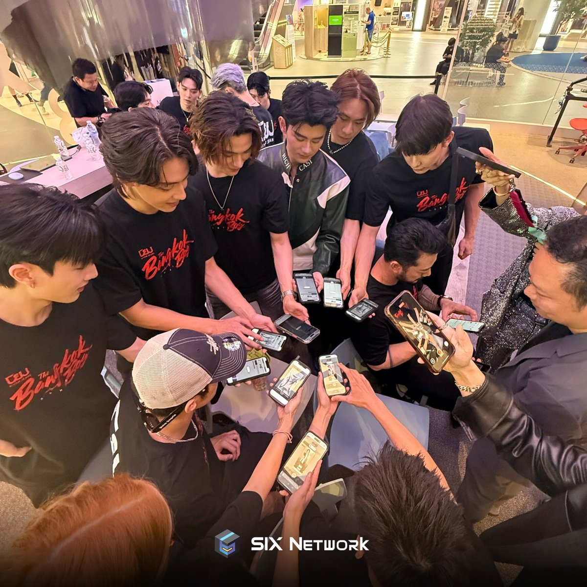 theSIXnetwork's tweet image. Bringing you live from the press conference of The Bangkok Boy Series

🔜 Stay tunedSIX Network’s special activity reveal is just minutes away!

#SIXNetwork #TheBangkokBoySeries #BKBPasss #Passs