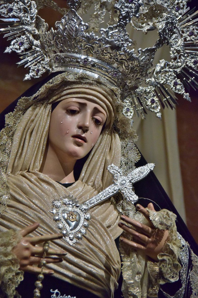 ♥️🗡️ l Cuarto Dolor: El encuentro de Jesús con la cruz a cuestas camino del calvario <a href="/ExpiracionMlg/">Expiración Málaga</a> #DoloresCoronada #CofradiasMLG