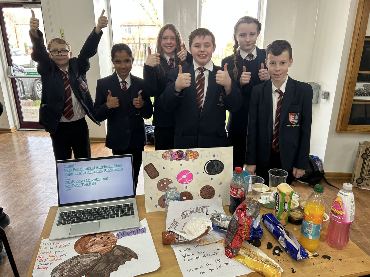 PATKingsSchool's tweet photo. The solar system... Why do hamsters sleep in the daytime?... Dancing Raisins... The Biscuits Test... Year 7 have covered it all! 🪐 🐹 🍪 Well done to everyone for the hard work, as well as the help and support from their families. #ScienceFair2025 https://t.co/2bLQJd95as