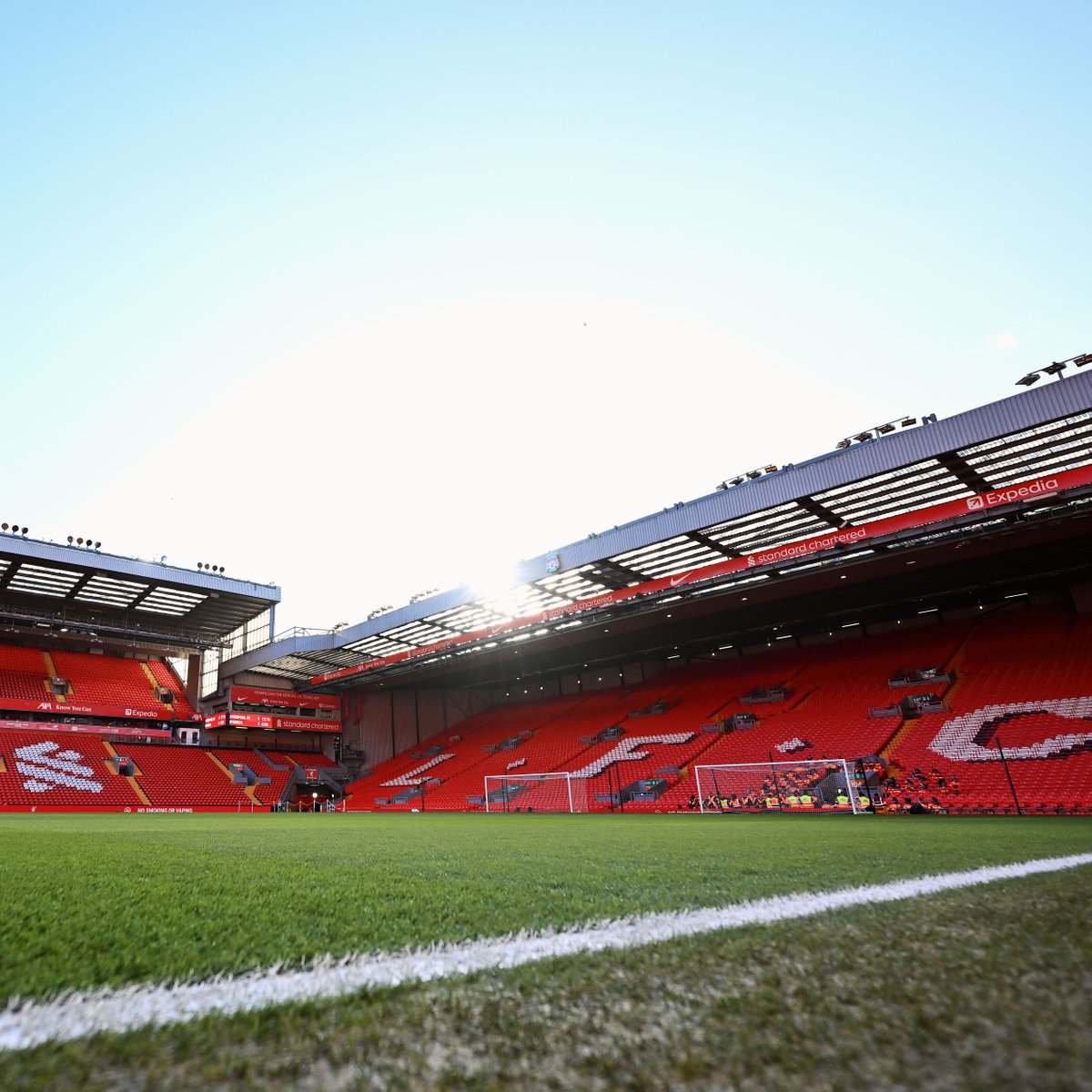 LFC's tweet photo. Our grounds team have won a prestigious grounds management award in recognition of its ongoing elite maintenance of all club pitches and training facilities 👏🏟️