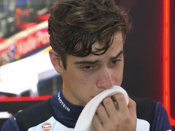 — Compartí galletitas y no me dejaron ni una...