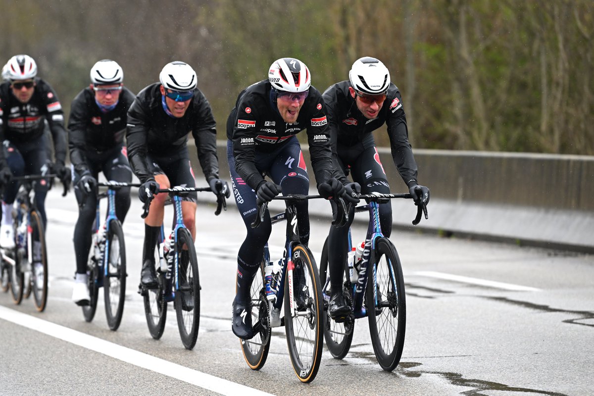 Soudal Quick-Step Pro Cycling Team (@soudalquickstep) on Twitter photo Another big effort at the front of the #ParisNice peloton chasing the breakaway.
<a href="/ABastiaens96/">Ayco Bastiaens</a> rocks!
Photo: <a href="/GettySport/">Getty Images Sport</a> Another big effort at the front of the #ParisNice peloton chasing the breakaway.
<a href="/ABastiaens96/">Ayco Bastiaens</a> rocks!
Photo: <a href="/GettySport/">Getty Images Sport</a>