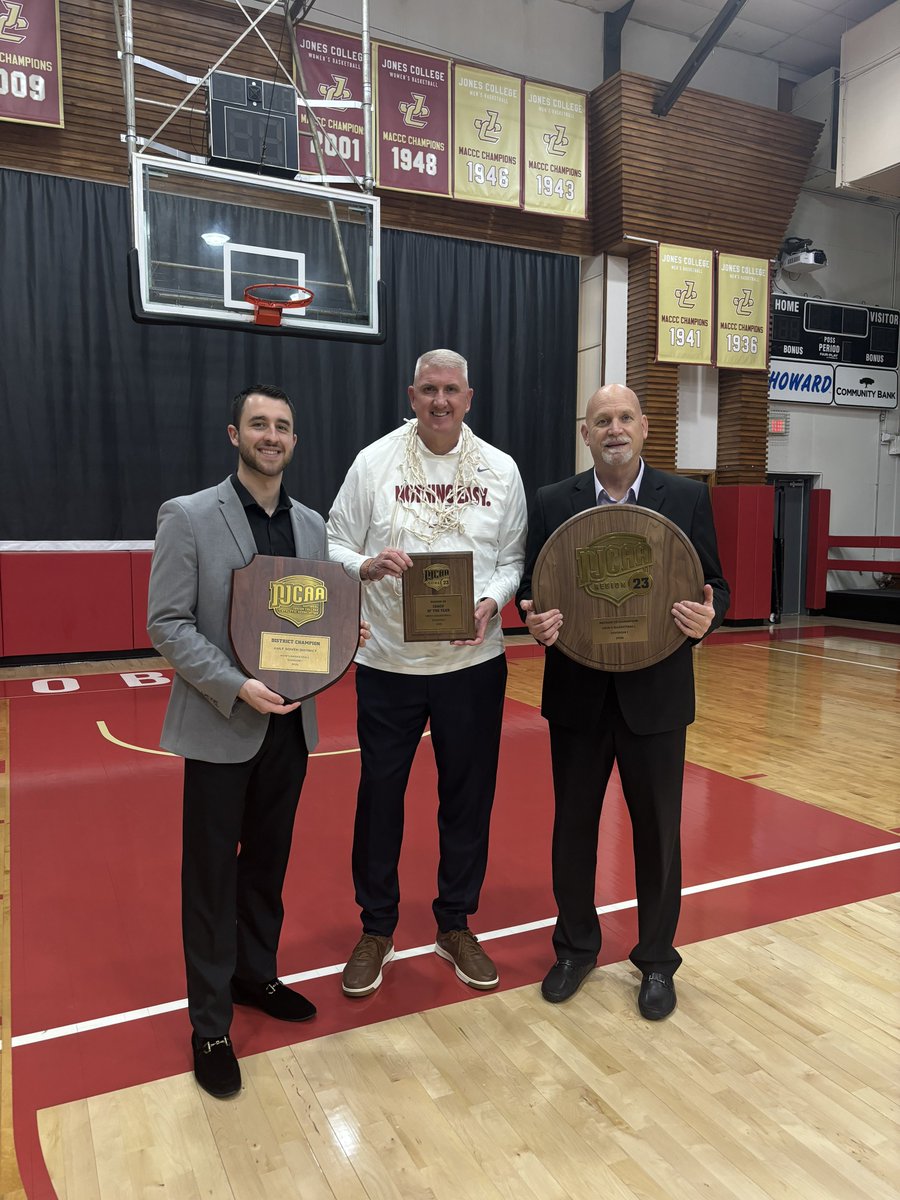 Best assistant coaches anywhere!!Their hard work and dedication have been a big reason why our team has had so much success. Congratulations goes out to Tim Walsh &amp; Sam Wiseman. People can call you what they want but first they have to call you Champions!
#ChampionshipMentality