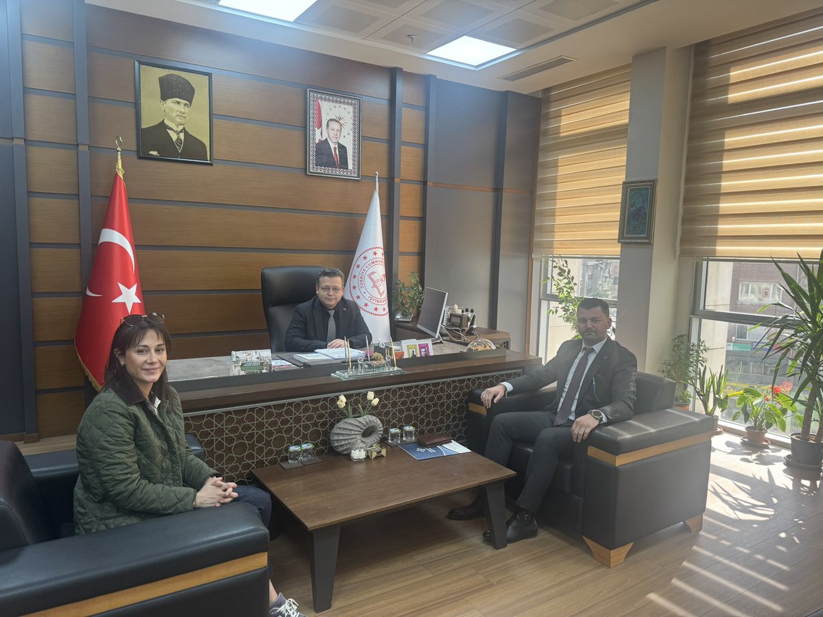 Zeytinburnu Maaş Promosyonu Revizesinde *Son Dakika Gelişmesi*

Hürriyetçi Eğitim Sen İstanbul 3 Nolu Şube olarak Zeytinburnu ilçemizdeki maaş promosyon şartnamesindeki bazı maddelerin kanuna aykırı olduğu tarafımızdan tespit edilmiştir.

İlgili maddeye göre ;

6098 sayılı Türk