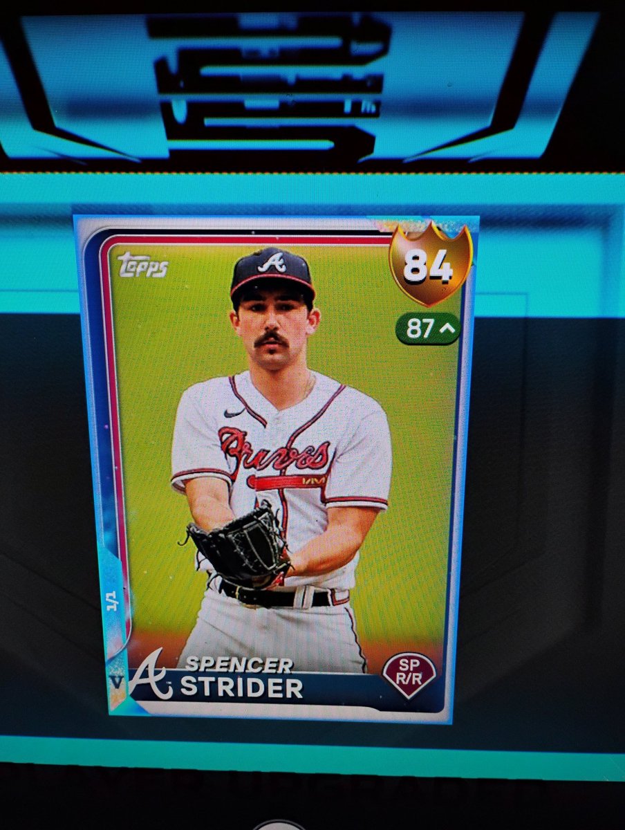 9inningNerd's tweet photo. After 8 and half hours I got my first ever 1/1 @DaddyDimmuTv @Koogs46 @RCZ22 https://t.co/re66OsDshW