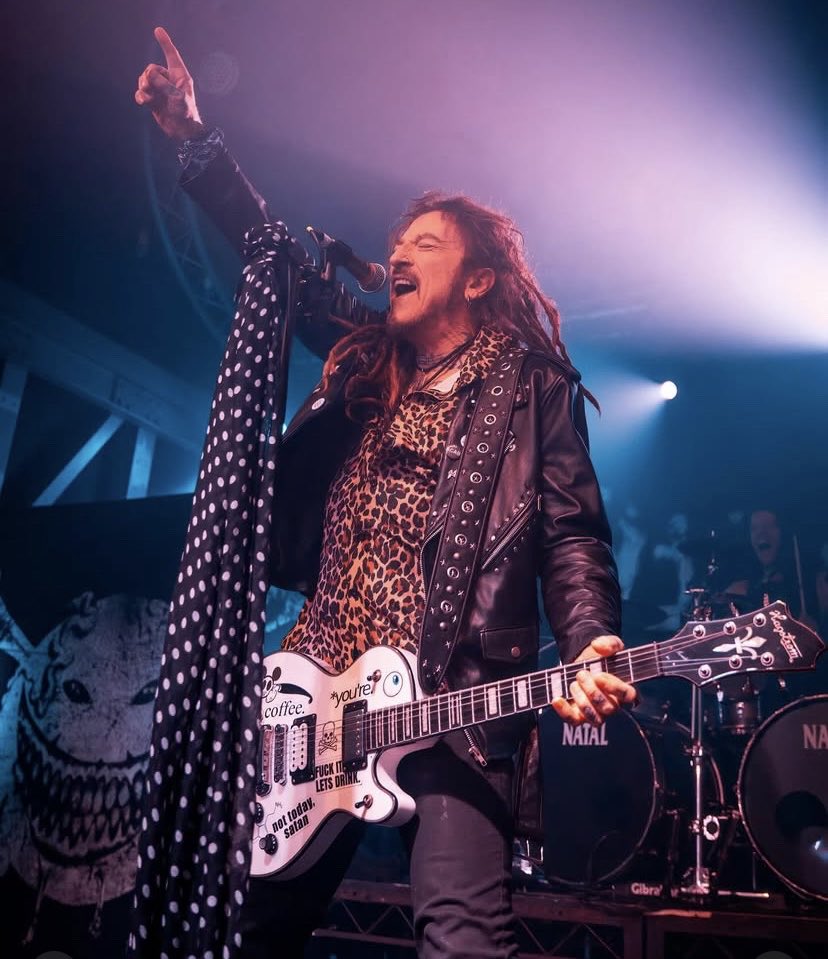 Ginger Wildheart (@gingerwildheart) on Twitter photo Fun and loud times in Glasgow.
This tour and album has been everything Iād hoped for.
š¶ācos thereās nothing in the way this timeš¶
(pic by ā¦<a href="/beyond_punk/">Beyond Punk Photography</a>ā©) Fun and loud times in Glasgow.
This tour and album has been everything Iād hoped for.
š¶ācos thereās nothing in the way this timeš¶
(pic by ā¦<a href="/beyond_punk/">Beyond Punk Photography</a>ā©)