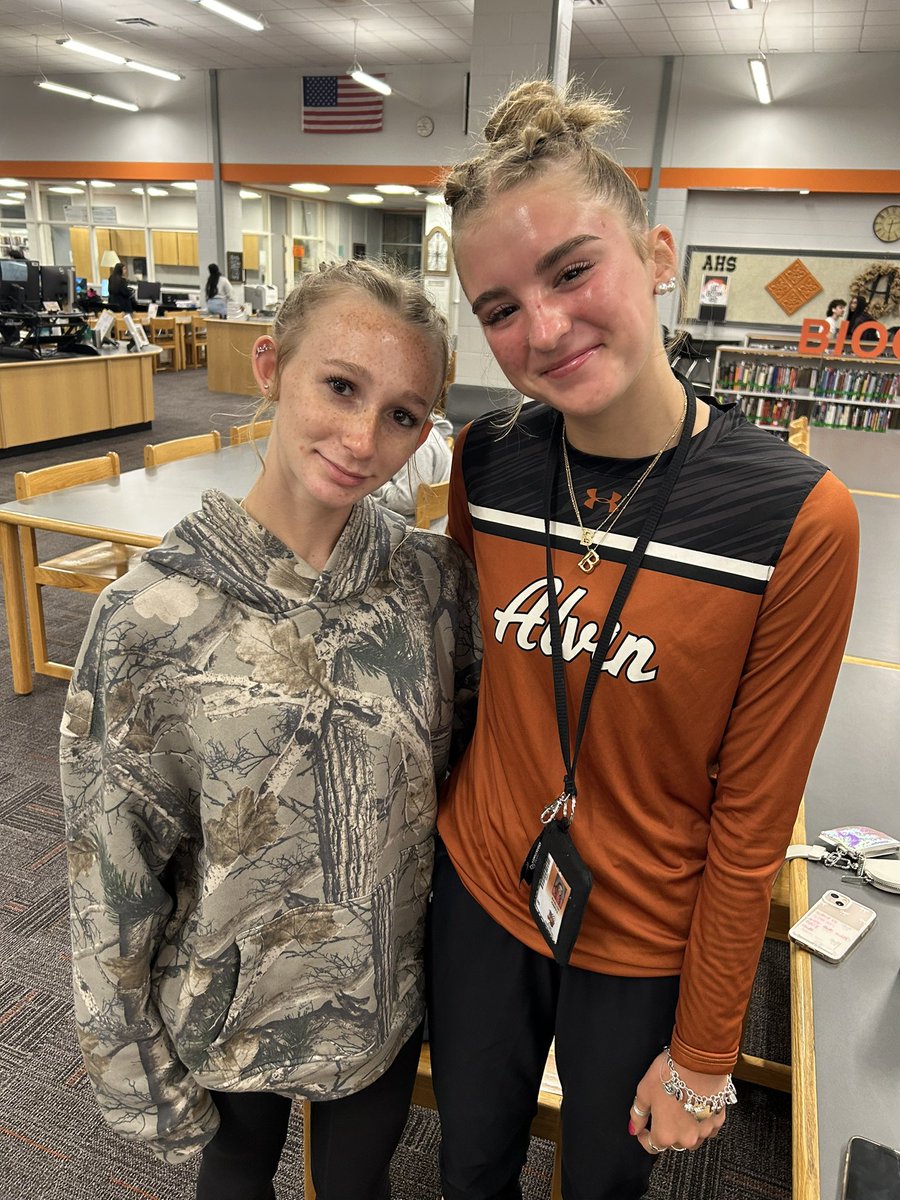 Alvin HS Library tweet media