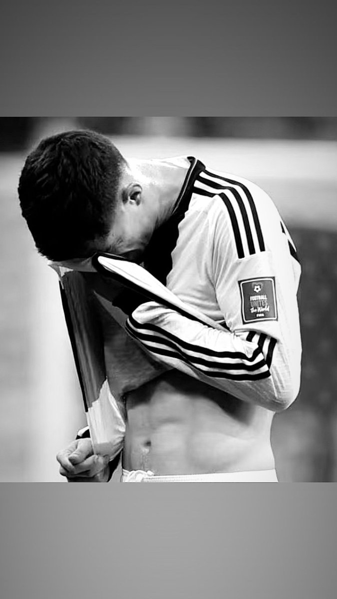 zxDreawzx79 tweet media