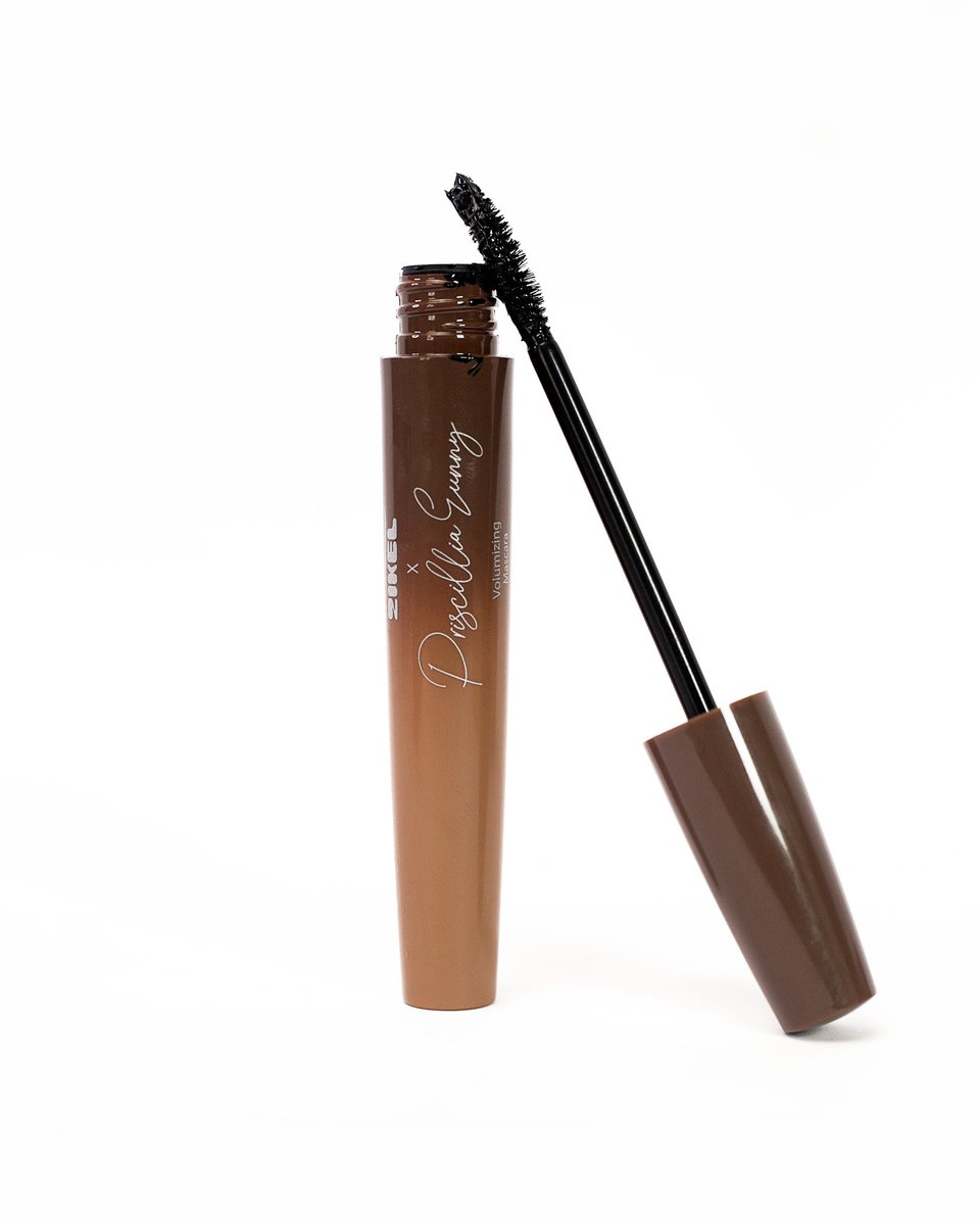 zikelcosmetics's tweet image. Lash Perfection, Redefined! ✨ Say hello to the ultimate volume booster – the Zikel Cosmetics x Priscillia Eunny Volumizing Mascara! Get fuller, longer, and waterproof lashes with every swipe. Elevate your glam! 💖👁️

Retails for N3500

#ZikelXPriscilliaEunny #LashesForDays