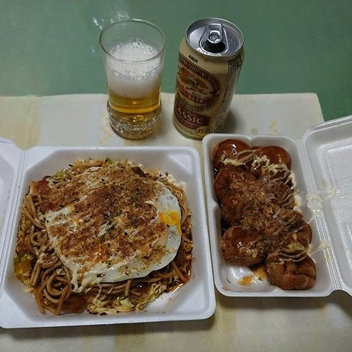 たこ焼きとお好み焼きとビール