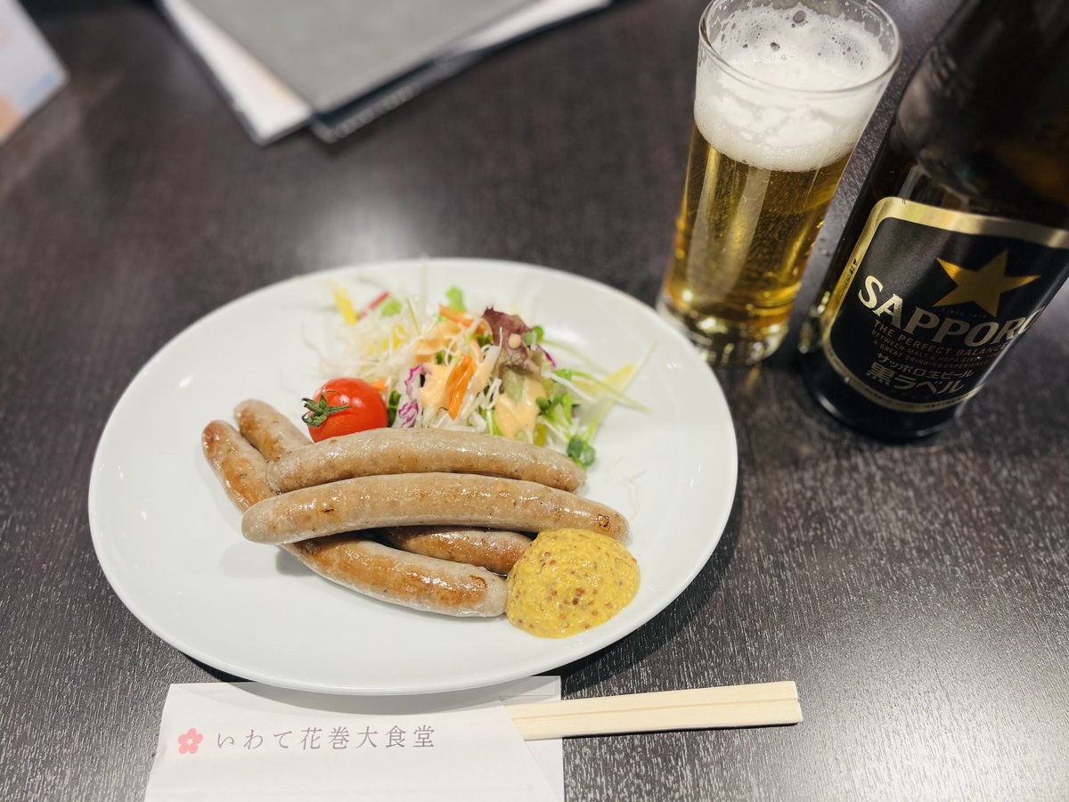 gourment_master's tweet photo. 最強四天王
瞬殺の満にら揚げ餃子
辛辣なラムソーセージ
安楽の白金豚チャーシュー
肉汁の前沢牛しゅうまい
#いわて花巻食堂 #花巻 #岩手 https://t.co/3gKbDG1RJn