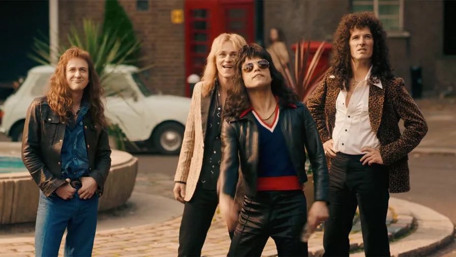 insomnia_ola's tweet image. Поделитесь фильмами/сериалами, которые вы смотрели уже не один раз и скорее всего будете ещё пересматривать.
Я начну