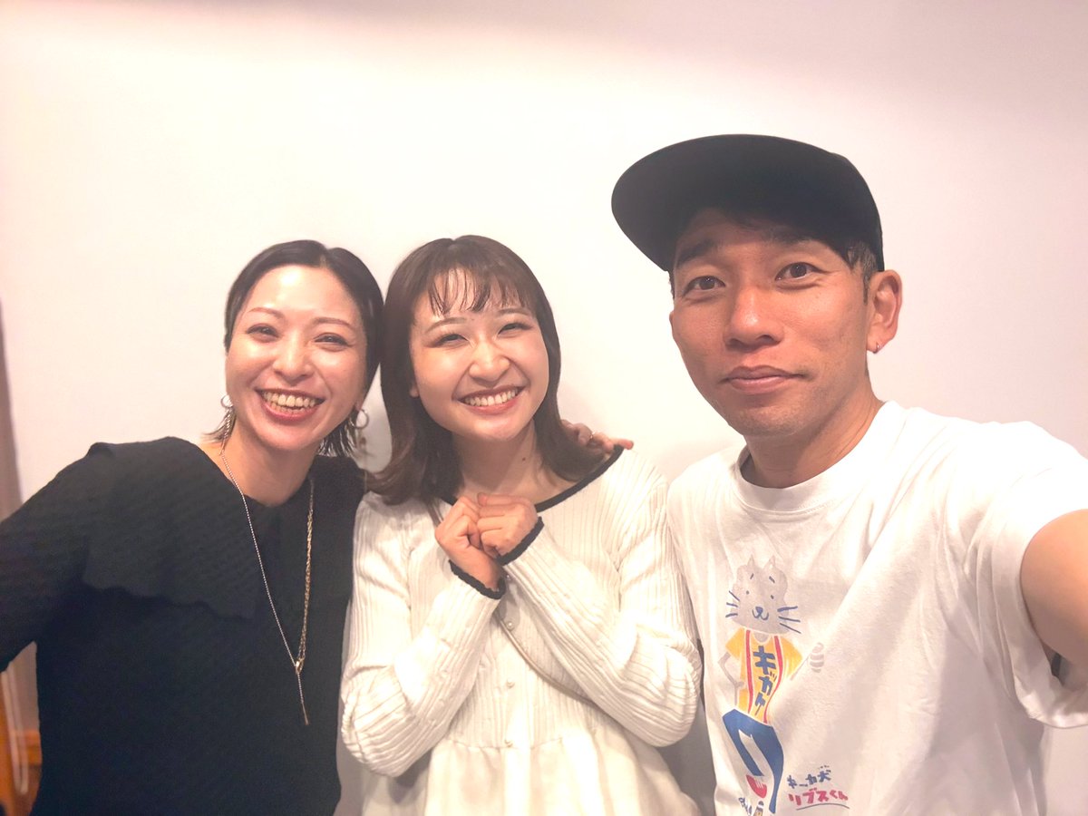 aigirl_yumegirl's tweet photo. 俺たちは幸せになる為に生まれてきたのだ❣️ 

#kmix_life #kmixcabin #チーム金曜日 https://t.co/P0d6G0Fi86