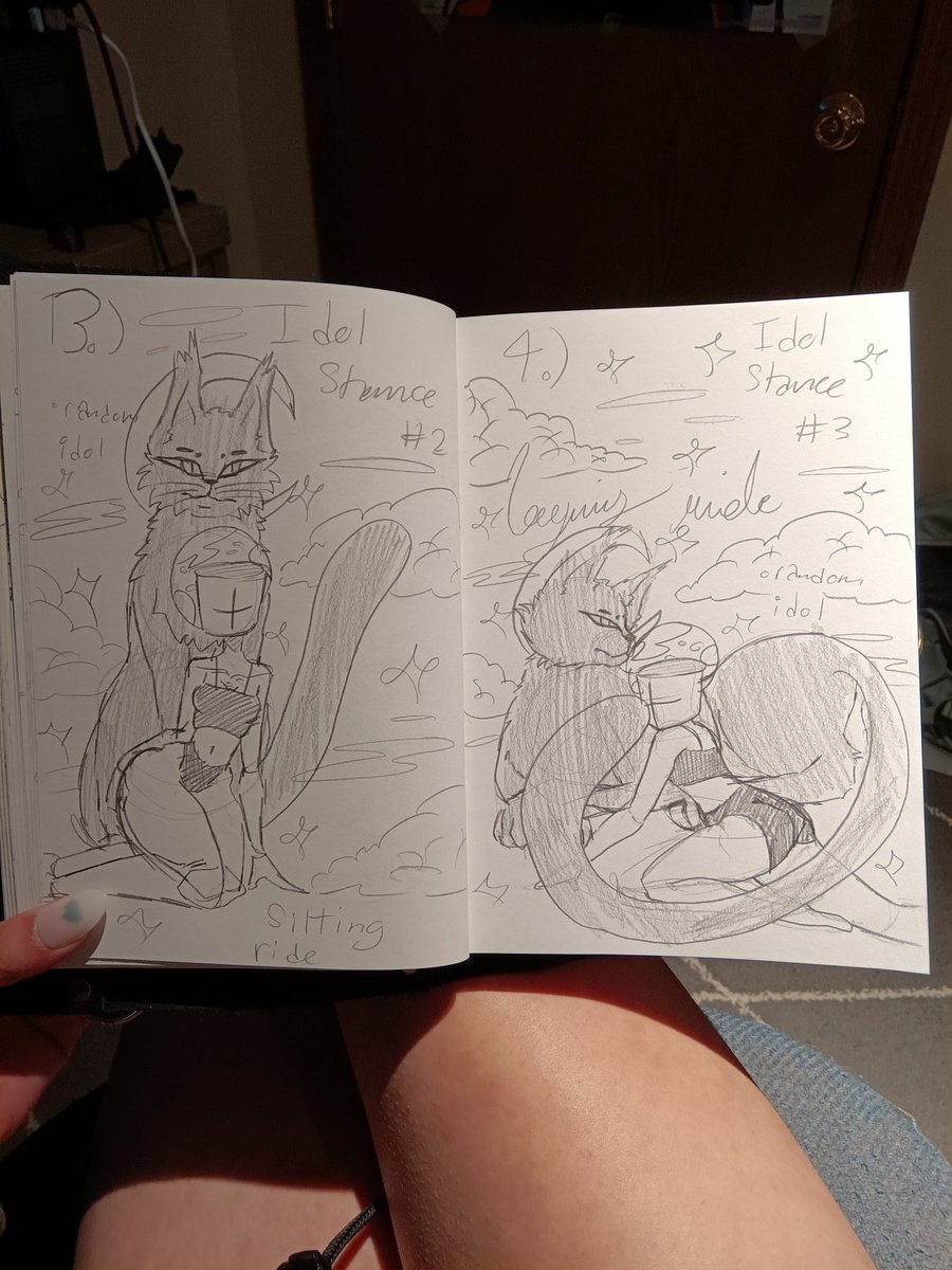 Cutei_loony's tweet photo. Purrfect Lullaby Halloween Halo 2025 concept (post 2/3) #RHconcepts #royalehigh #conceptdesign https://t.co/yPPz1HZ3t1