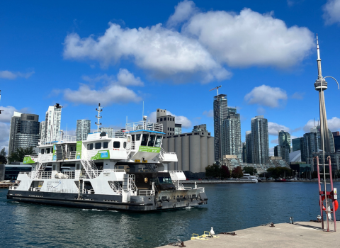 Happy #SolarAppreciationDay☀️

At <a href="/BBishopAirport/">Billy Bishop Toronto City Airport</a> we are proud to power our operations, including the Marilyn Bell ferry, the moving walkways, and the airport’s escalators, with green electricity from wind and solar sources through @BullfrogPower.

#ZeroEmission #GreenEnergy