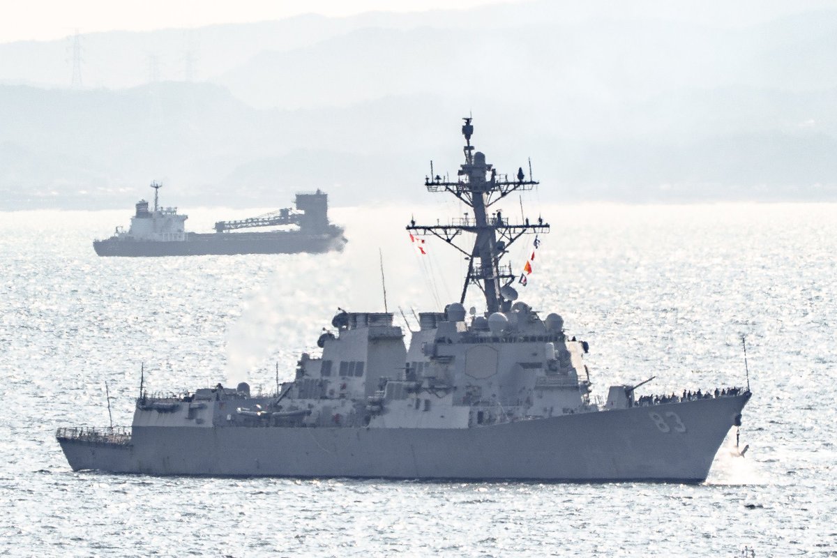 WarshipCam's tweet photo. USS Howard (DDG 83) Arleigh Burke-class Flight IIA guided missile destroyer coming into Yokosuka, Japan - March 14, 2025 #usshoward #ddg83
SRC: TW-@weiqi_xiulang https://t.co/ycvRso8k05