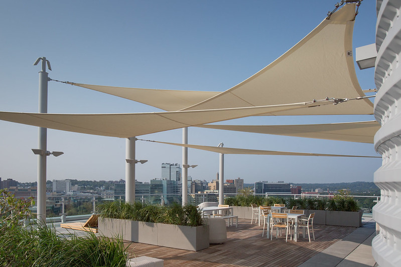 Gen_Rec's tweet image. ☀️ Shade in Style! ⛵️ Upgrade your spaces with sail-style shade structures. Create more comfortable, inviting outdoor spaces—because everyone deserves a place to play, relax, and enjoy!

#GenRec #ParksAndRec #OutdoorInnovation #SailShadeStyle