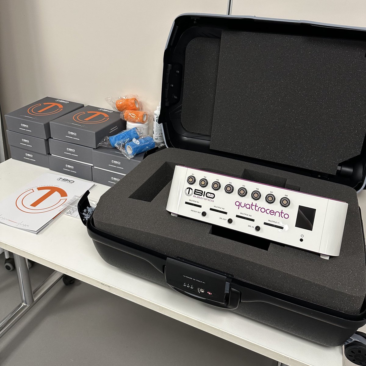Nasir Uddin (@nasiruddin4595) on Twitter photo Pleased to have been awarded another TMS unit and some exciting new <a href="/otbioelettronic/">OT Bioelettronica</a> kit which arrived at our lab today 👀
#hdEMG Pleased to have been awarded another TMS unit and some exciting new <a href="/otbioelettronic/">OT Bioelettronica</a> kit which arrived at our lab today 👀
#hdEMG