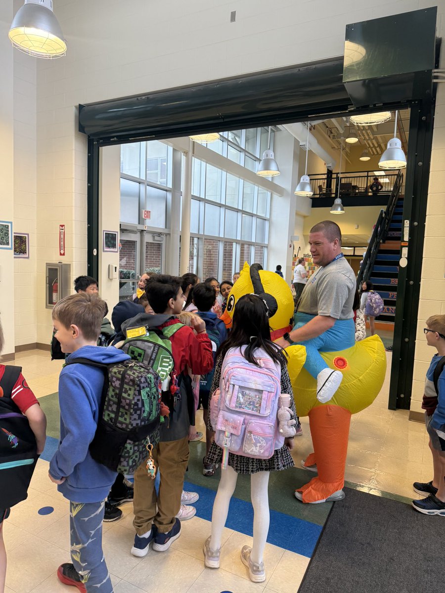 Our panthers raised $12,500 for the Kids Heart challenge and as promised, Coach Rood wore a duck costume today! 🦆🧡💙😃 Congrats, Mills Park! What a great way to invest in a cause to help others. #PRIDE <a href="/MillsParkPE/">Scott Rood</a>